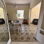 αλμα - A Family Boutique At The Center *