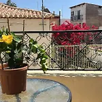 αλμα - A Family Boutique At The Center Apartamento *