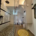 αλμα - A Family Boutique At The Center