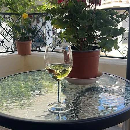 αλμα - A Family Boutique At The Center Daire *