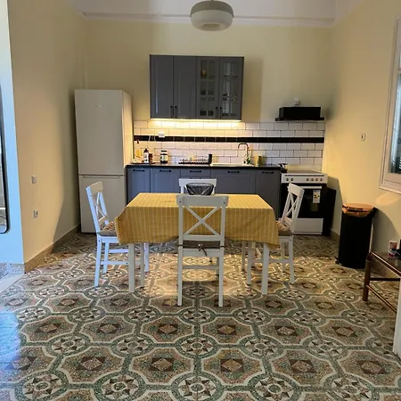 άλμα - Spacious Boutique At The Center *