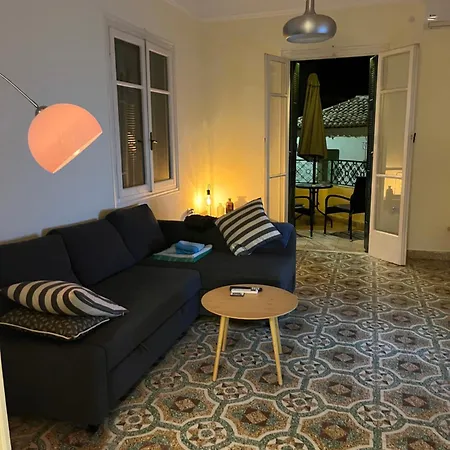άλμα - Spacious Boutique At The Center Apartment *