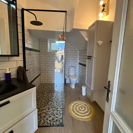 Apartment αλμα - A Family Boutique At The Center