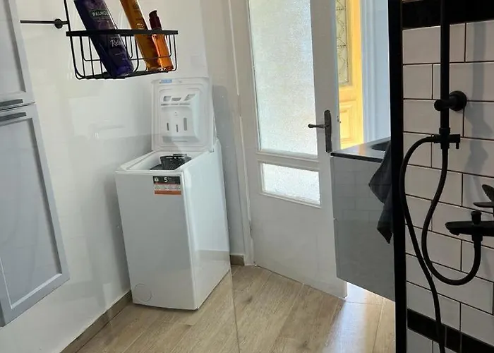 αλμα - A Family Boutique At The Center Appartamento