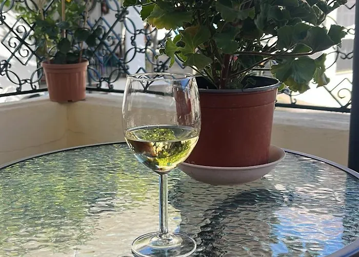 αλμα - A Family Boutique At The Center Lejlighed *