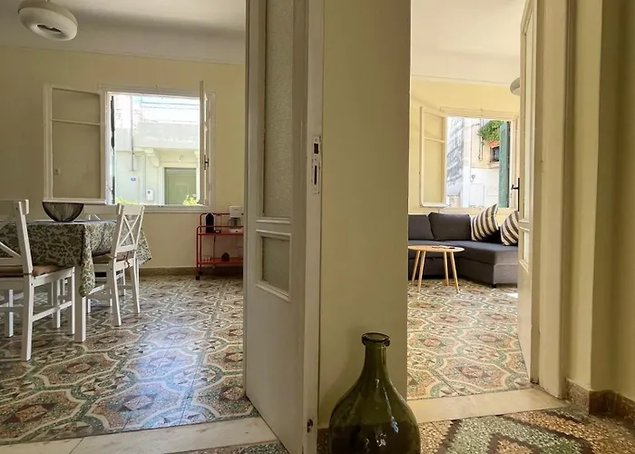αλμα - A Family Boutique At The Center Appartamento Kalamata