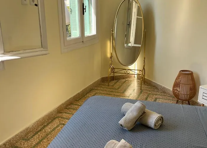 αλμα - A Family Boutique At The Center דירה