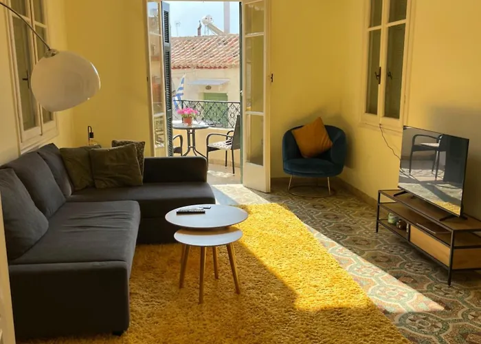 Appartamento αλμα - A Family Boutique At The Center Kalamata